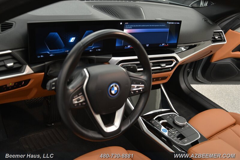 Used 2023 BMW i4 eDrive35 RWD image 13