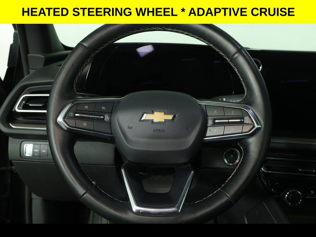 Used 2025 Chevrolet Traverse LT image 8