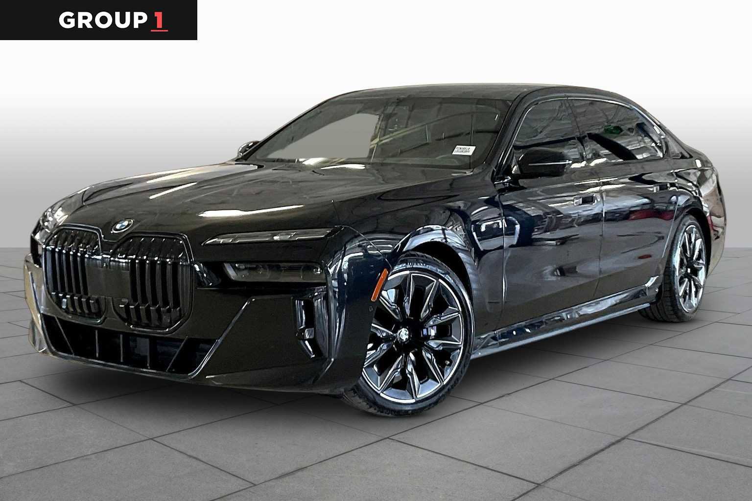 Used 2023 BMW i7 xDrive60 w/ Executive Package 2