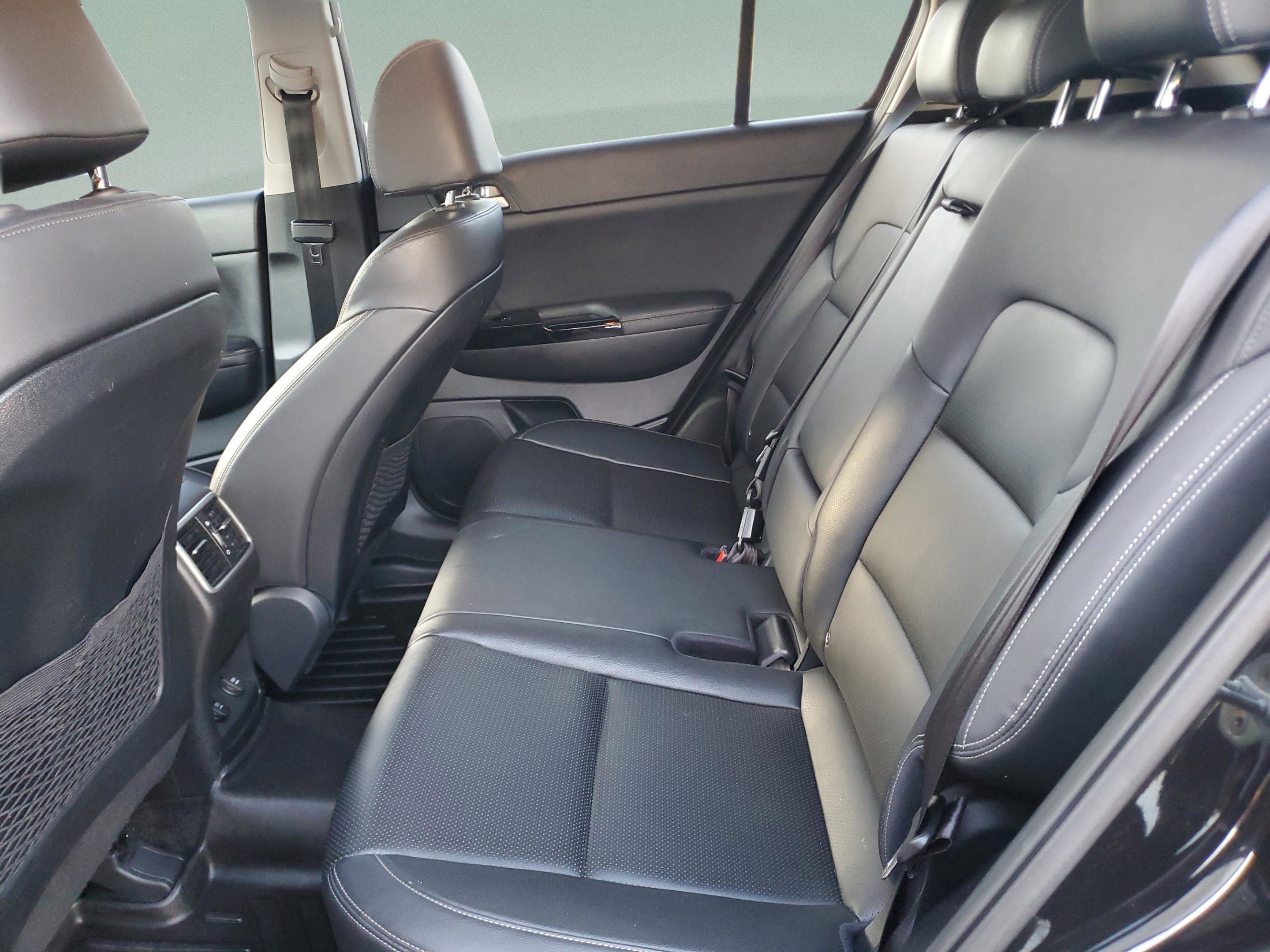 Used 2020 Kia Sportage EX image 8