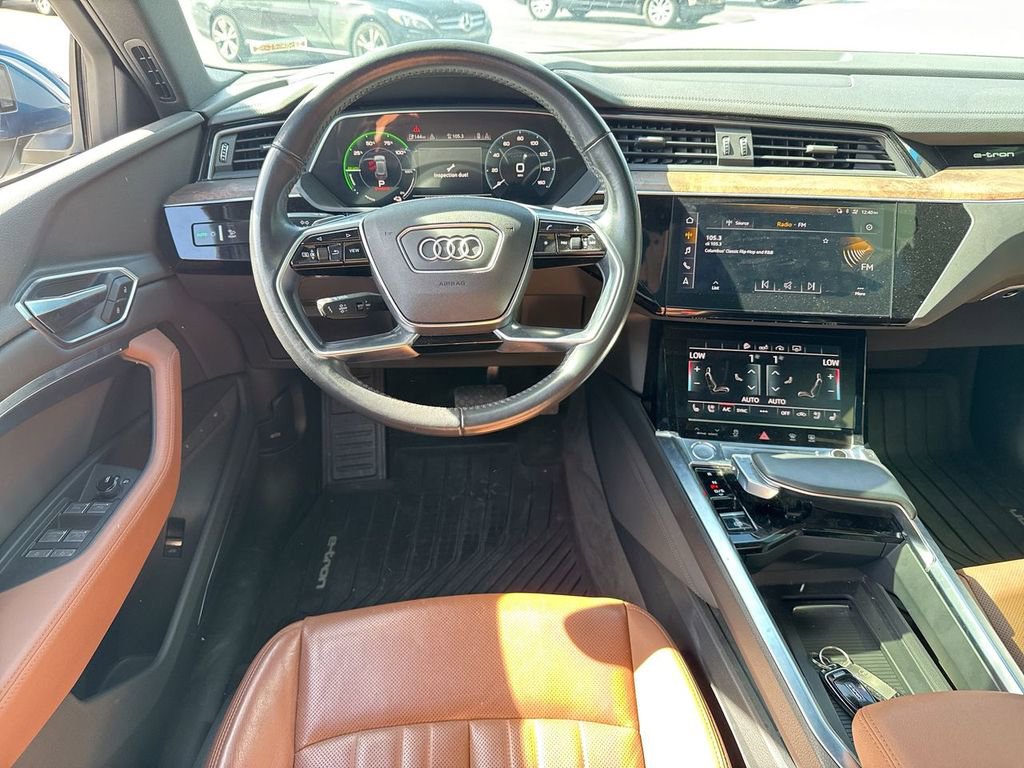 Used 2019 Audi e-tron Premium Plus image 14