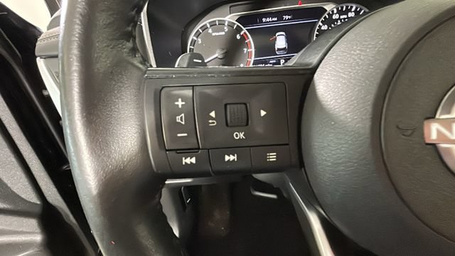 Used 2024 Nissan Rogue SV w/ SV Premium Package AWD/4WD image 15
