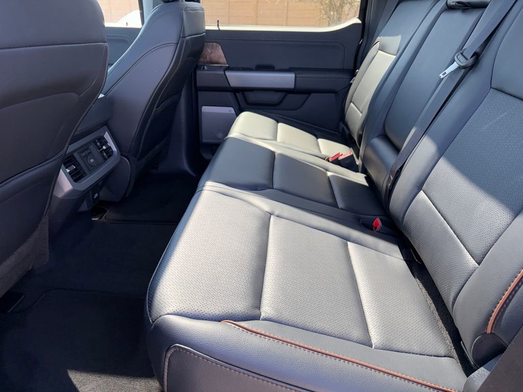 Used 2026 Ford F450 Lariat AWD/4WD image 26