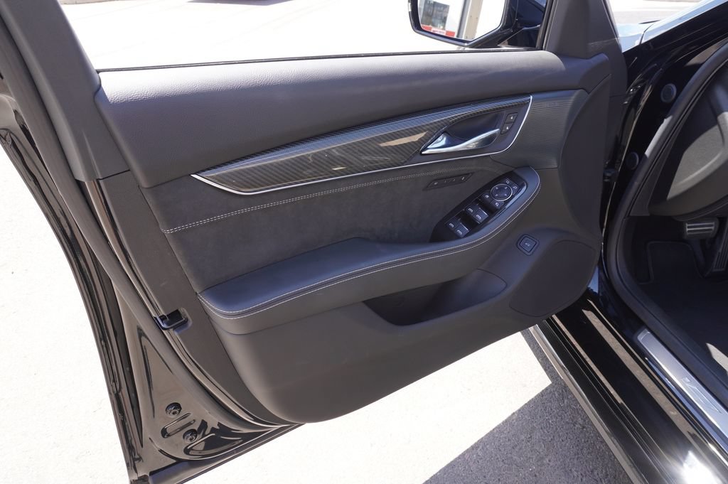 Certified 2022 Cadillac CT5 V Blackwing w/ Carbon Fiber Package 2 RWD image 15