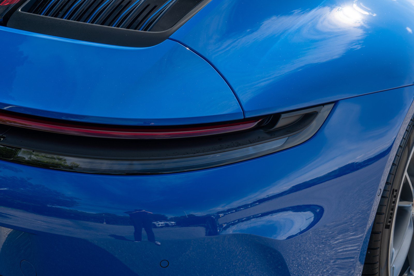 Certified 2025 Porsche 911 Carrera RWD image 14