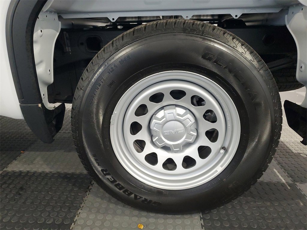 Used 2026 GMC Sierra 1500 Pro w/ Pro Value Package image 7