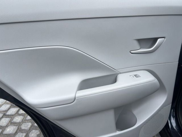 New 2026 Hyundai Kona SE image 15