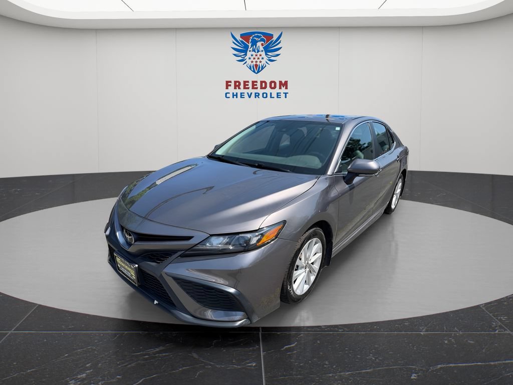 Used 2024 Toyota Camry SE