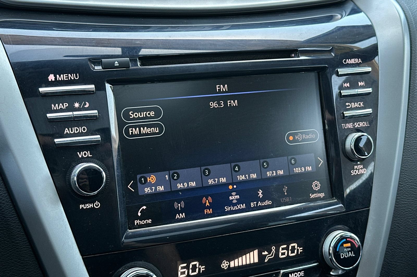 Used 2019 Nissan Murano SV AWD/4WD image 17