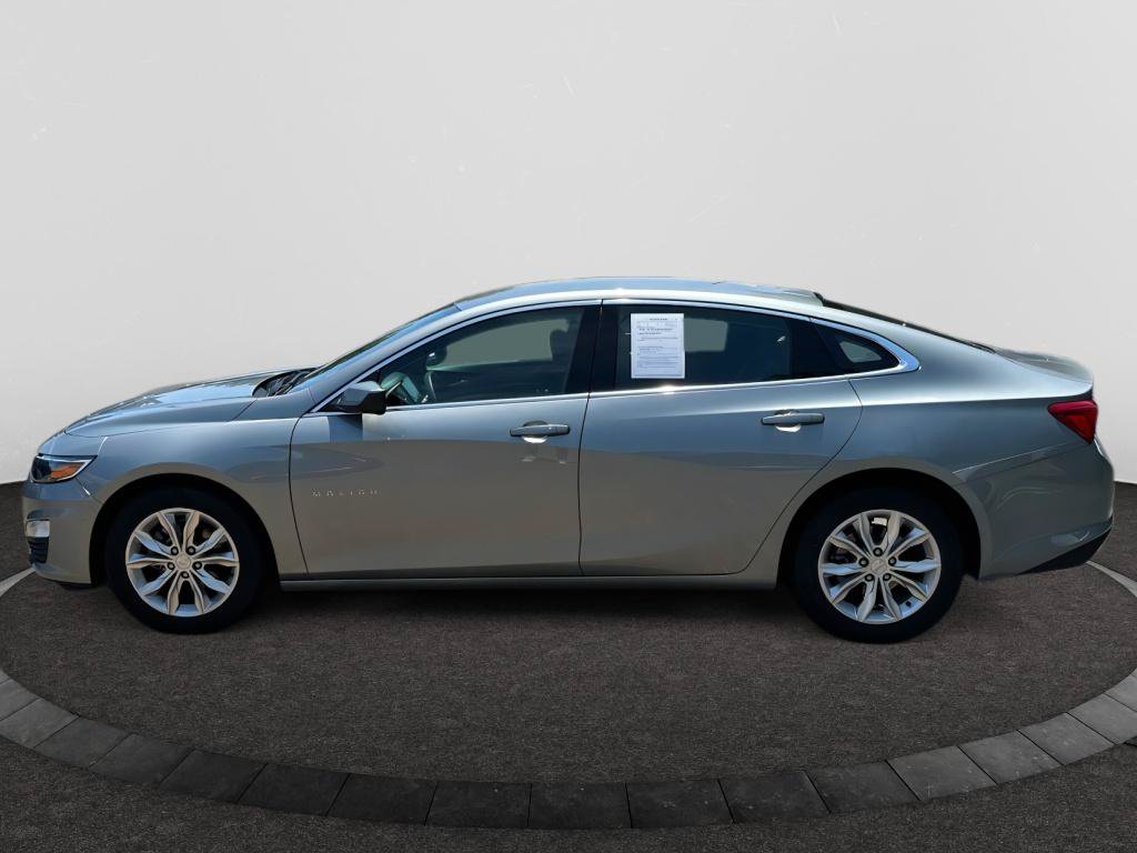 Used 2024 Chevrolet Malibu LT FWD image 2