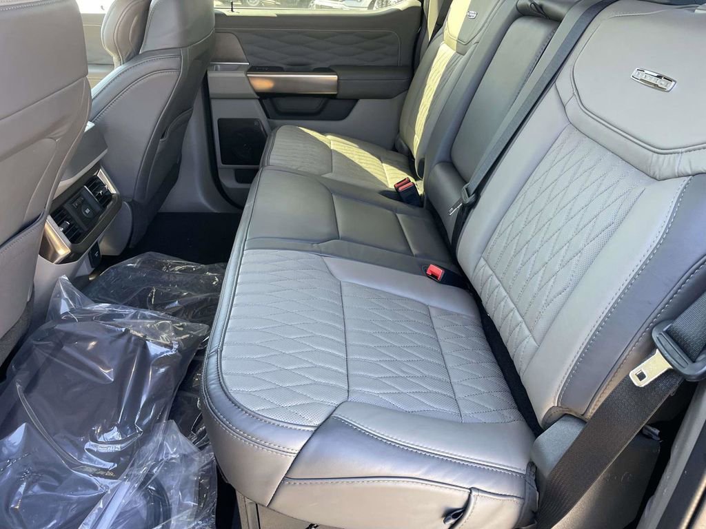 New 2026 Ford F450 Platinum w/ Platinum Plus Package image 12