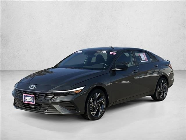 Certified 2025 Hyundai Elantra SEL