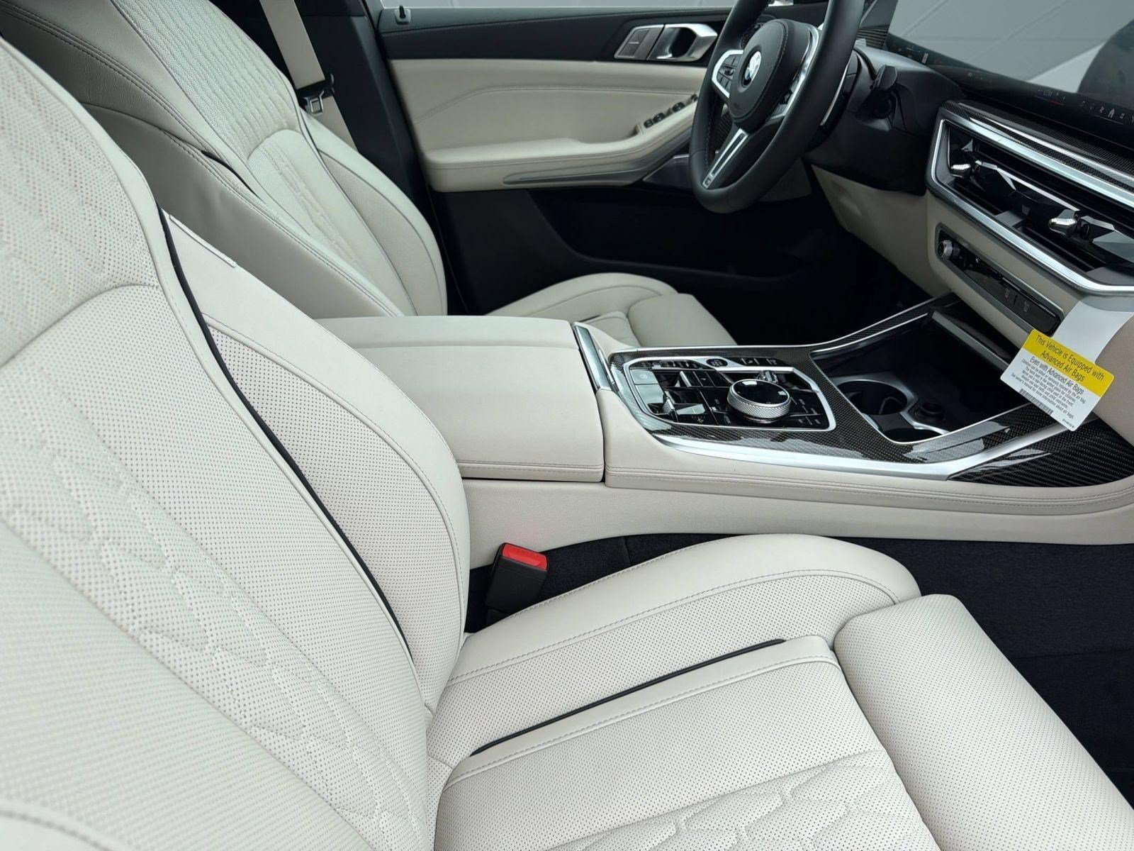 New 2027 BMW X7 M60i AWD/4WD image 23