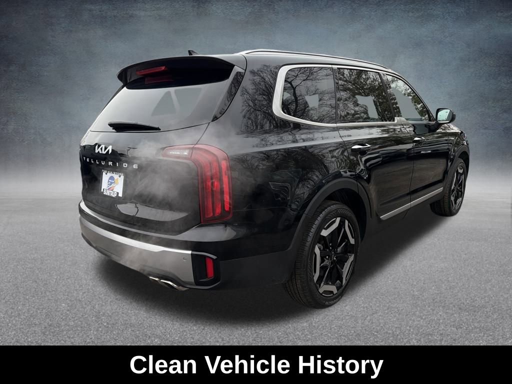 Used 2025 Kia Telluride S image 6