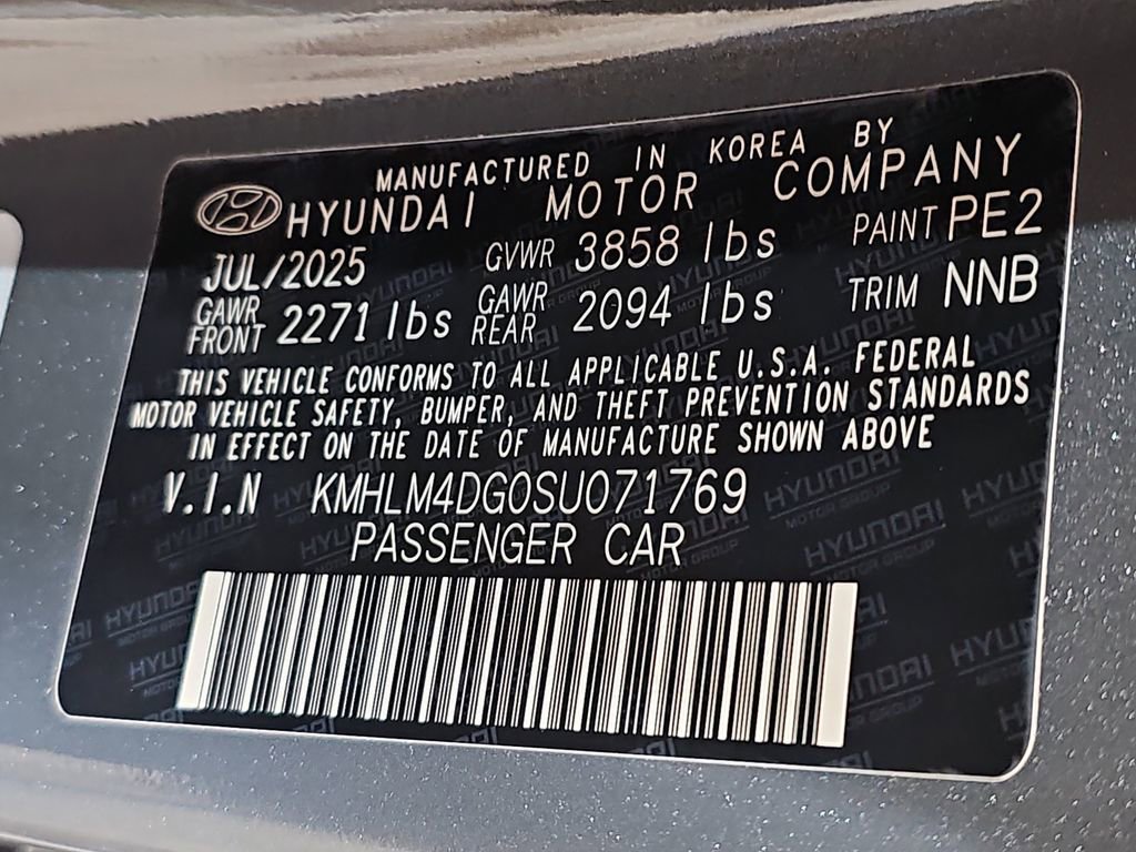 New 2025 Hyundai Elantra Sport image 33