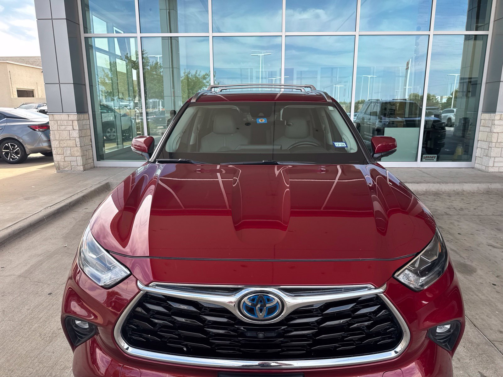 Used 2022 Toyota Highlander Limited FWD image 34