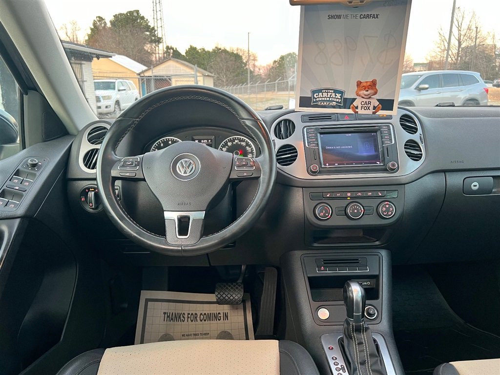 Used 2016 Volkswagen Tiguan SE image 22