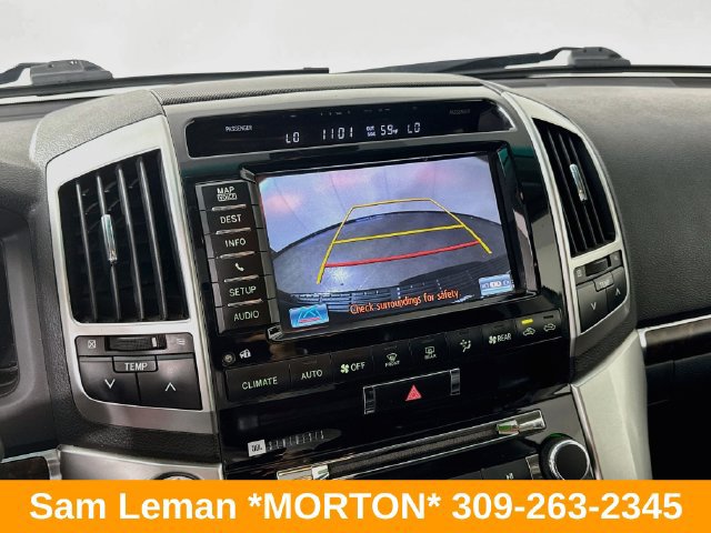 Used 2015 Toyota Land Cruiser AWD/4WD image 14