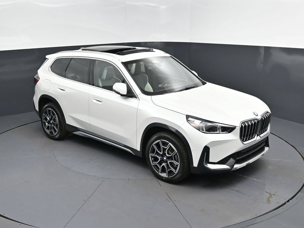 New 2026 BMW X1 xDrive28i w/ Technology Package AWD/4WD image 36