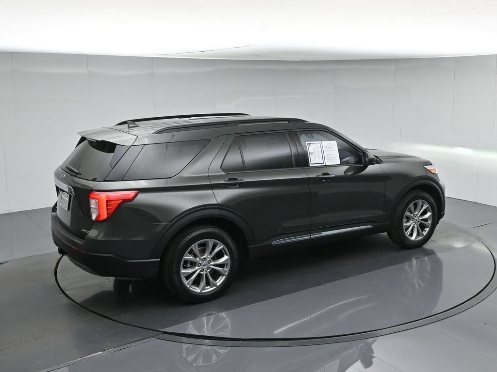 Certified 2023 Ford Explorer XLT w/ Equipment Group 202A AWD/4WD image 45