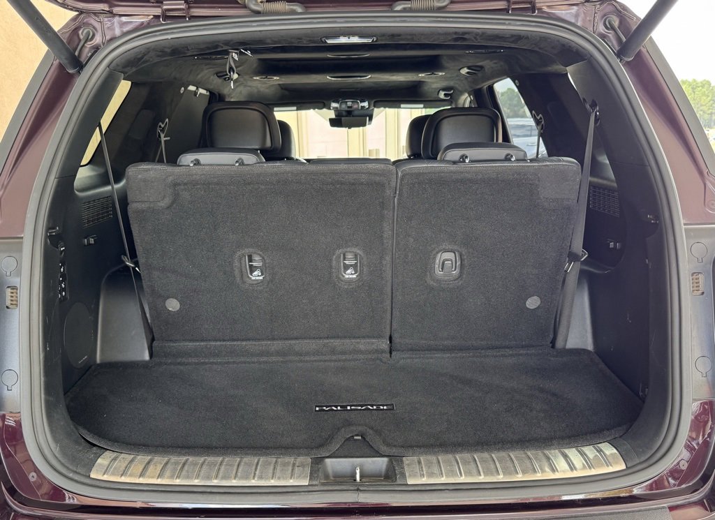 Used 2023 Hyundai Palisade Calligraphy w/ Cargo Package image 18