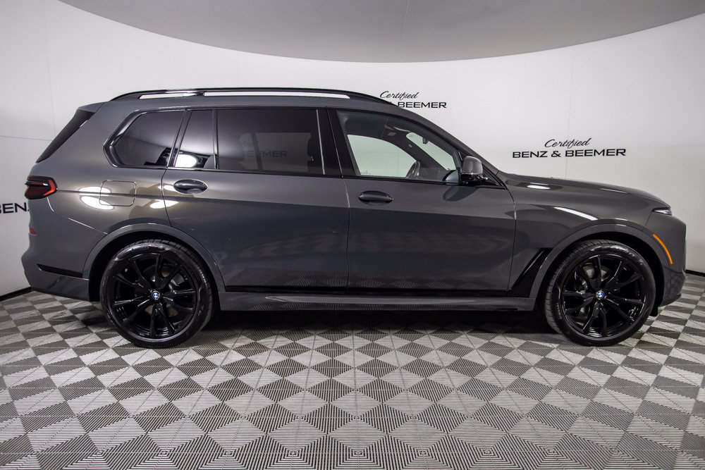 Used 2026 BMW X7 xDrive40i w/ M Sport Package AWD/4WD image 19