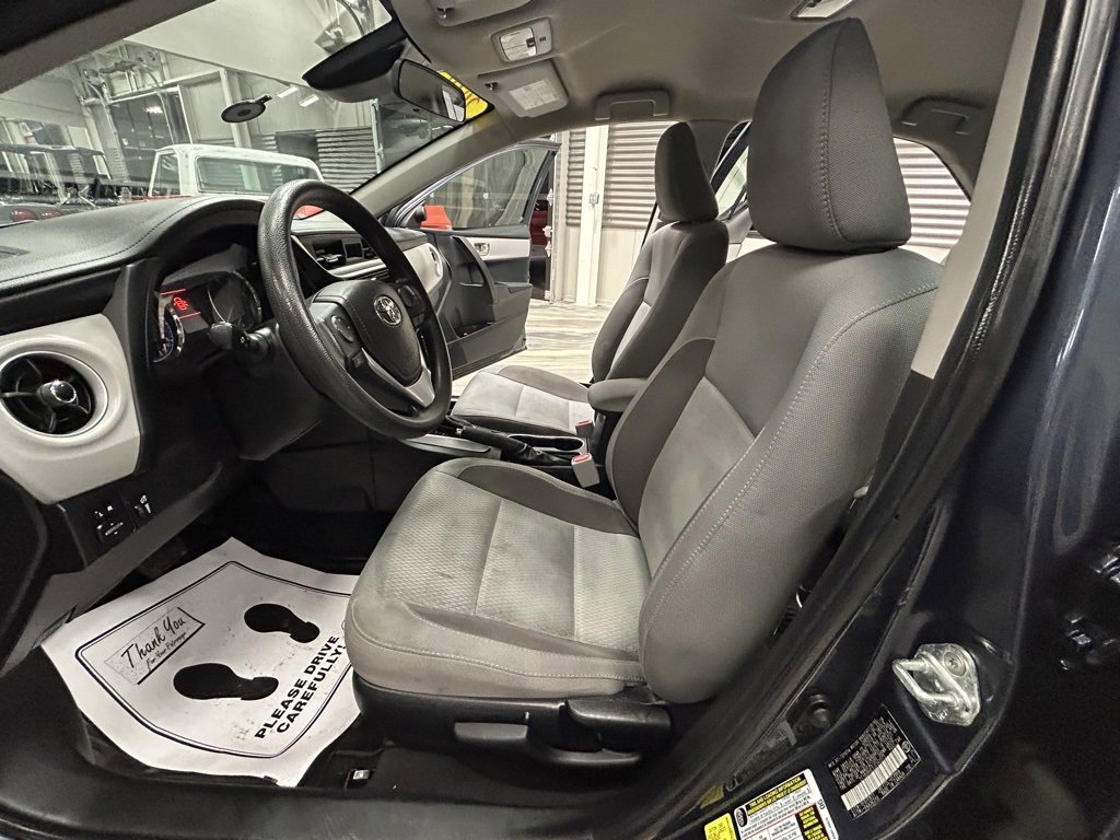 Used 2018 Toyota Corolla LE image 50