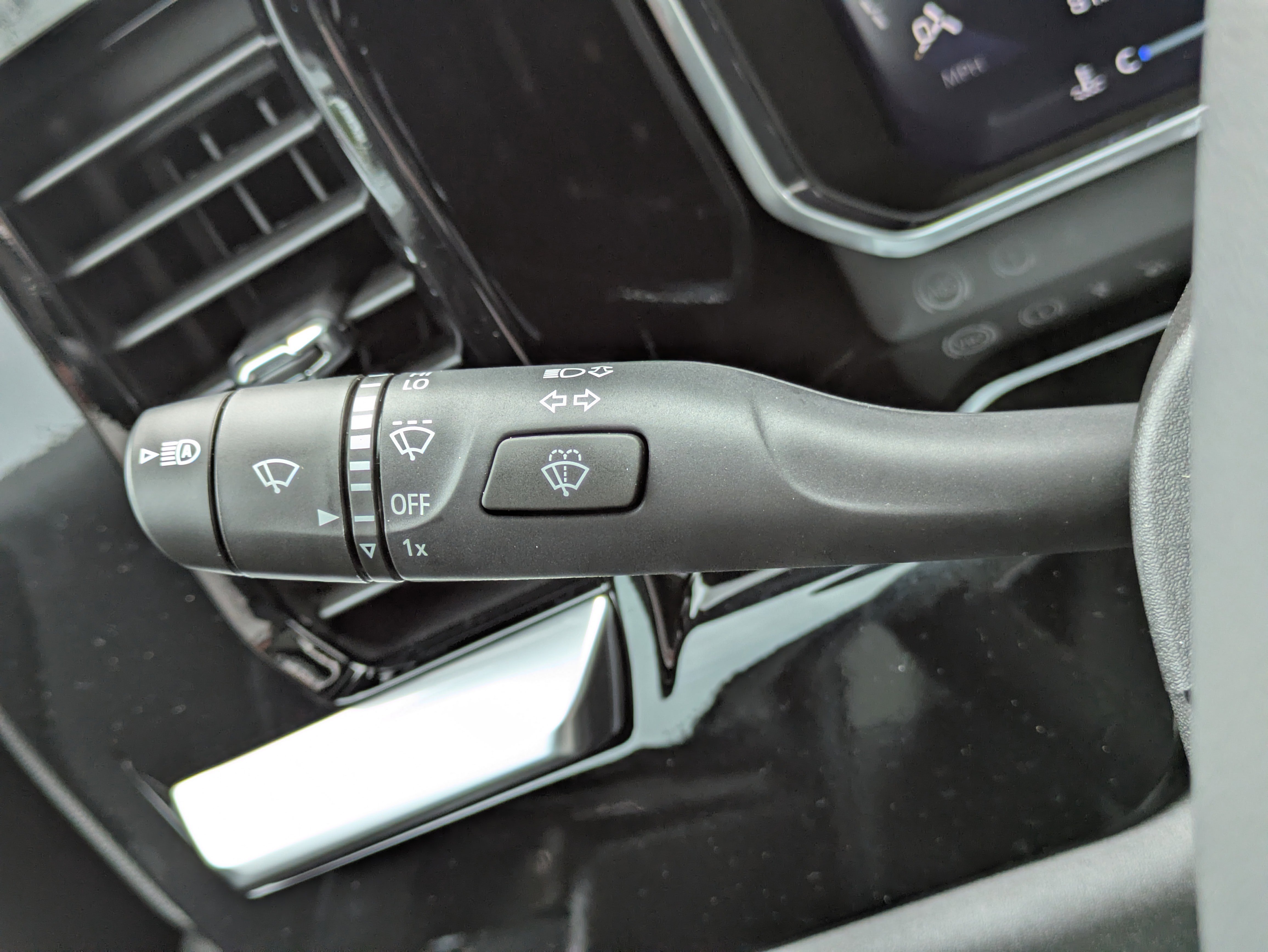 New 2026 Chevrolet Silverado 1500 LT image 17