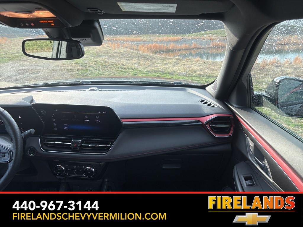 Used 2024 Chevrolet TrailBlazer RS w/ Convenience Package image 34