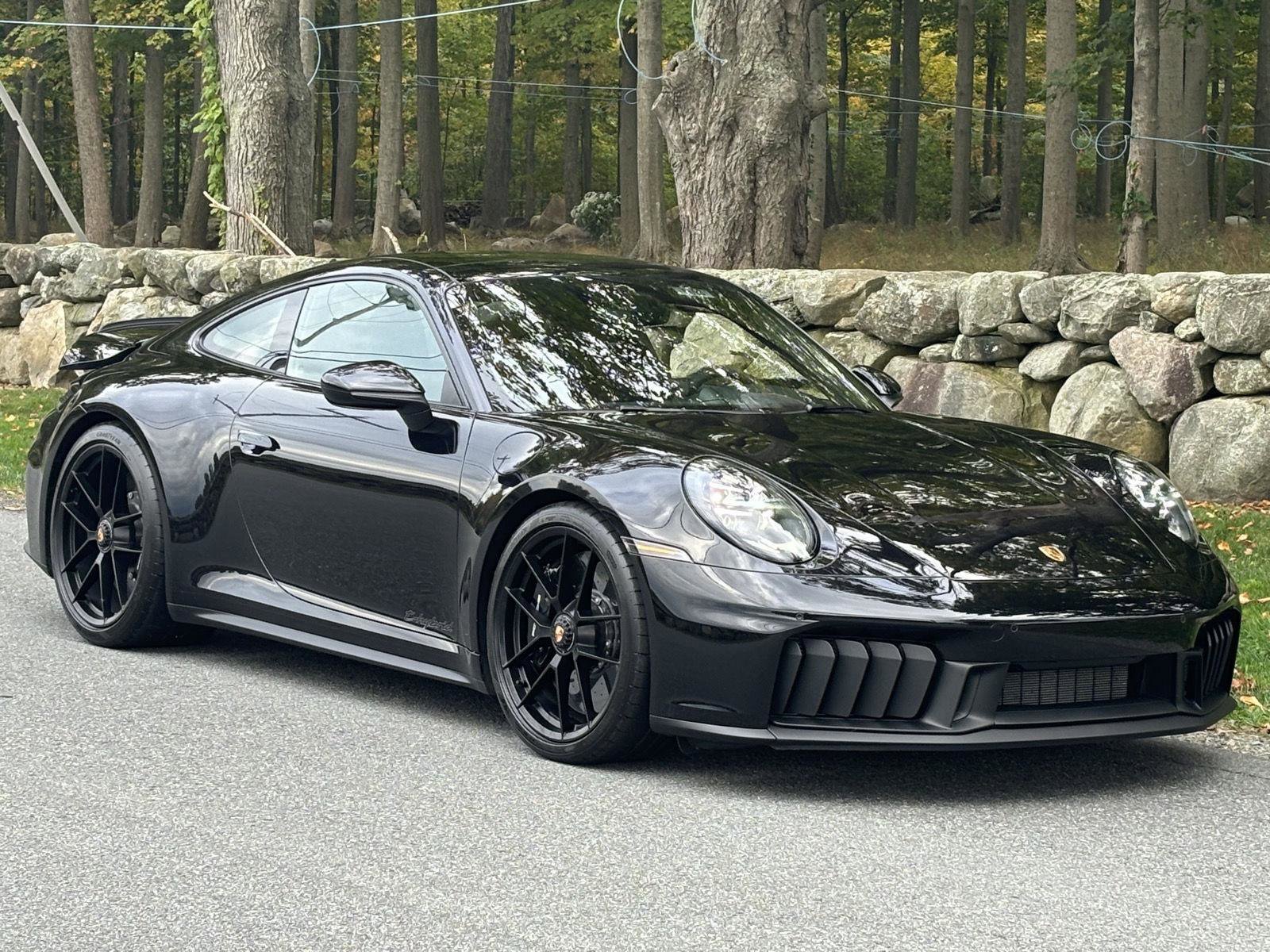 Used 2025 Porsche 911 Carrera 4 GTS image 22