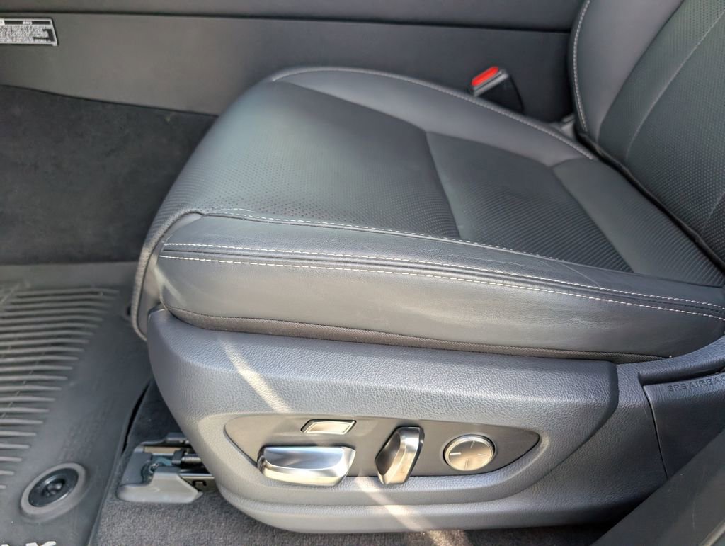 Used 2024 Lexus LX 600 F Sport image 13