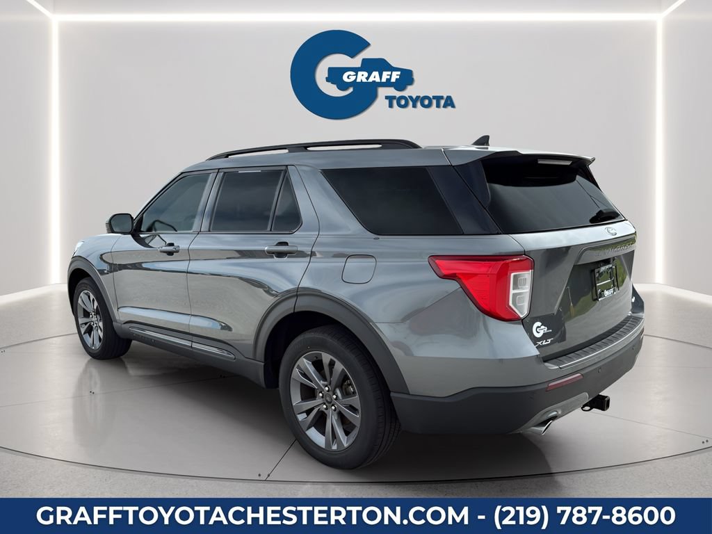 Used 2023 Ford Explorer XLT w/ Equipment Group 202A AWD/4WD image 10