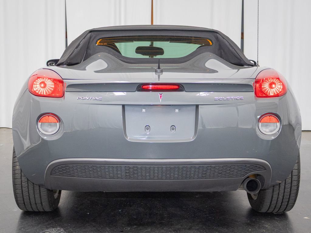 Used 2008 Pontiac Solstice Convertible w/ Convenience Package RWD image 3
