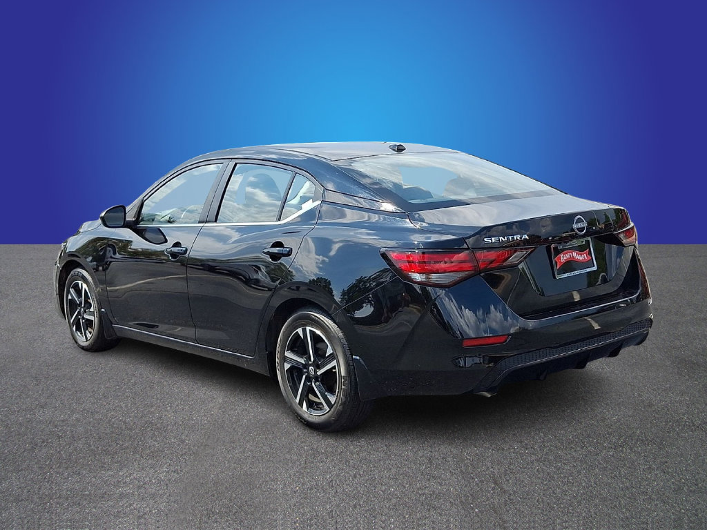 Used 2025 Nissan Sentra SV w/ All-Weather Package FWD image 6