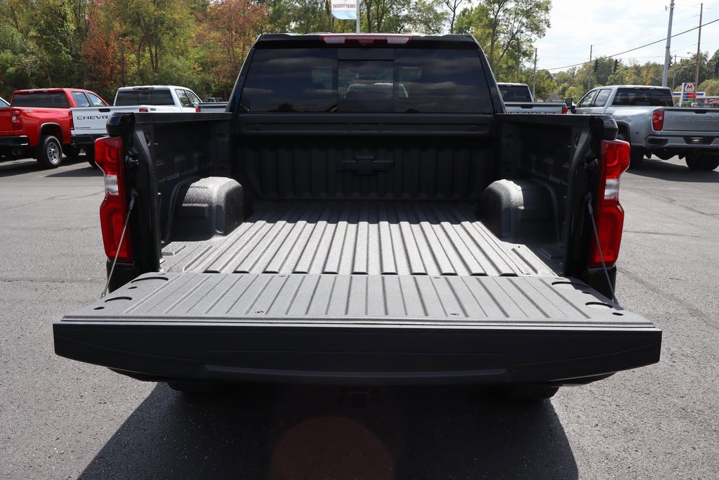 New 2025 Chevrolet Silverado 1500 ZR2 w/ Technology Package image 31