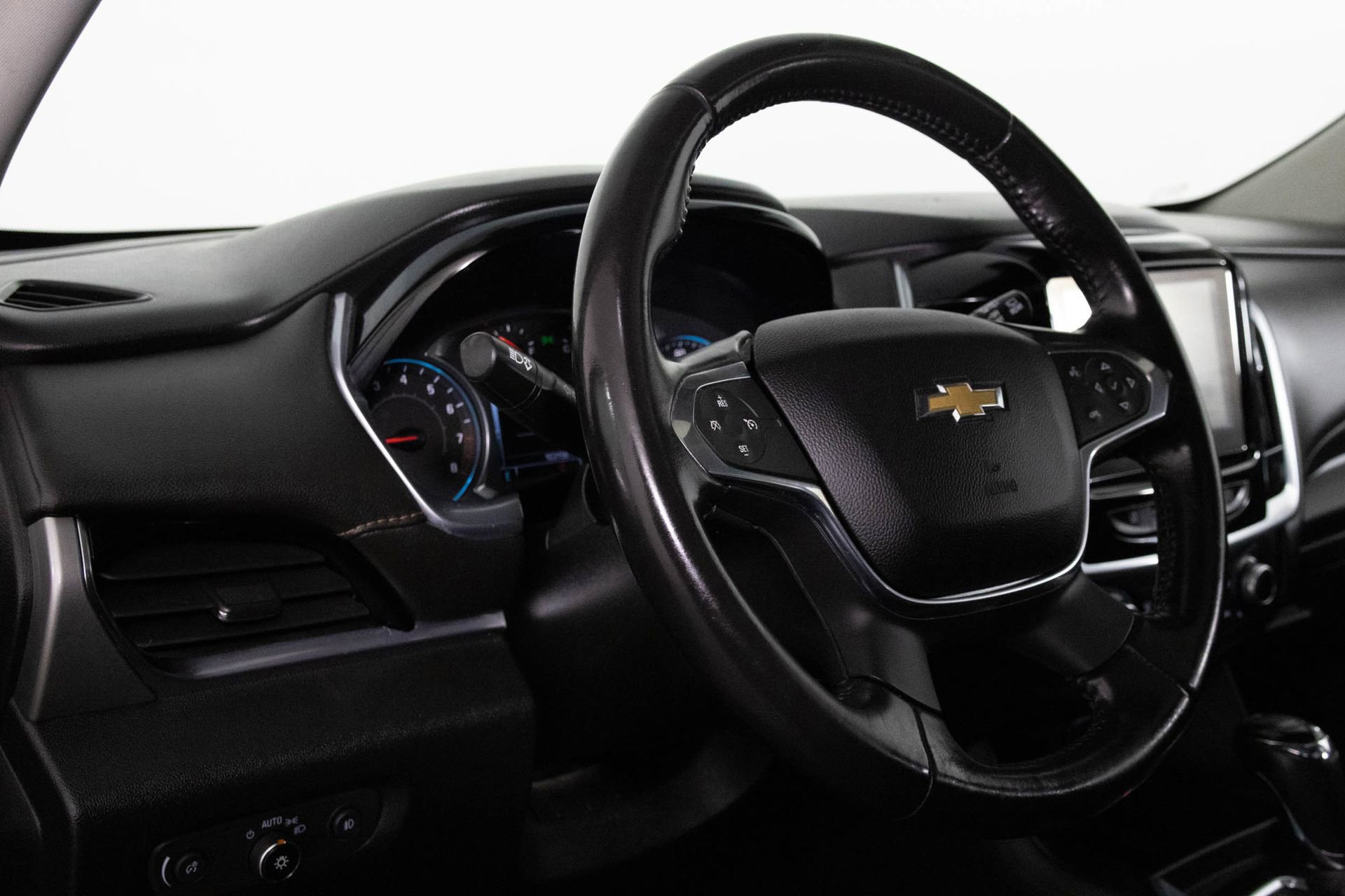 Used 2019 Chevrolet Traverse LT w/ LT Premium Package image 31