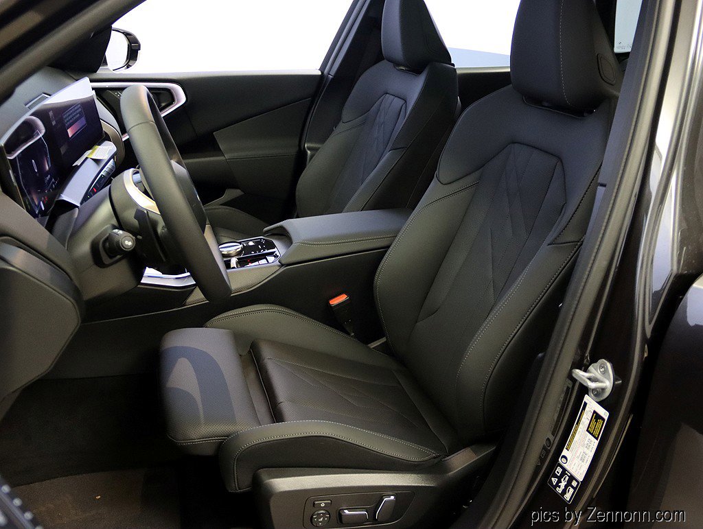 Used 2025 BMW X3 xDrive30i w/ Premium Package image 10