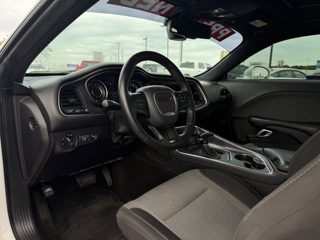 Used 2015 Dodge Challenger R/T w/ Quick Order Package 28B R/T image 9