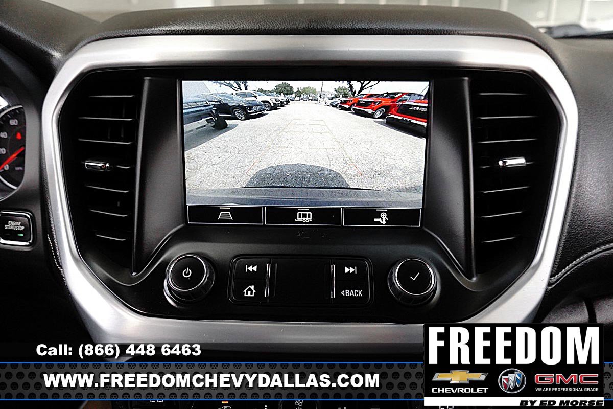 Used 2023 GMC Acadia SLT w/ Preferred Package FWD image 5