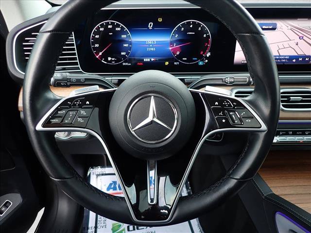 Used 2025 Mercedes-Benz GLE 350 4MATIC w/ AMG Line Exterior image 15