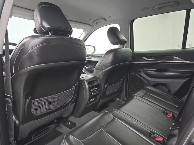 Used 2023 Jeep Grand Cherokee Limited AWD/4WD image 42