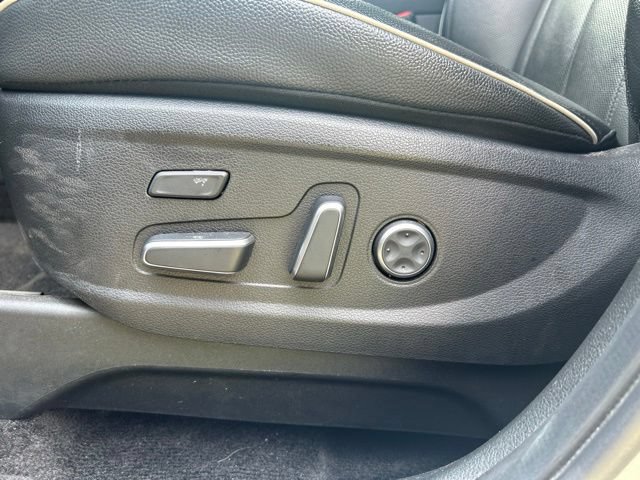 Used 2024 Hyundai Palisade Limited AWD/4WD image 35