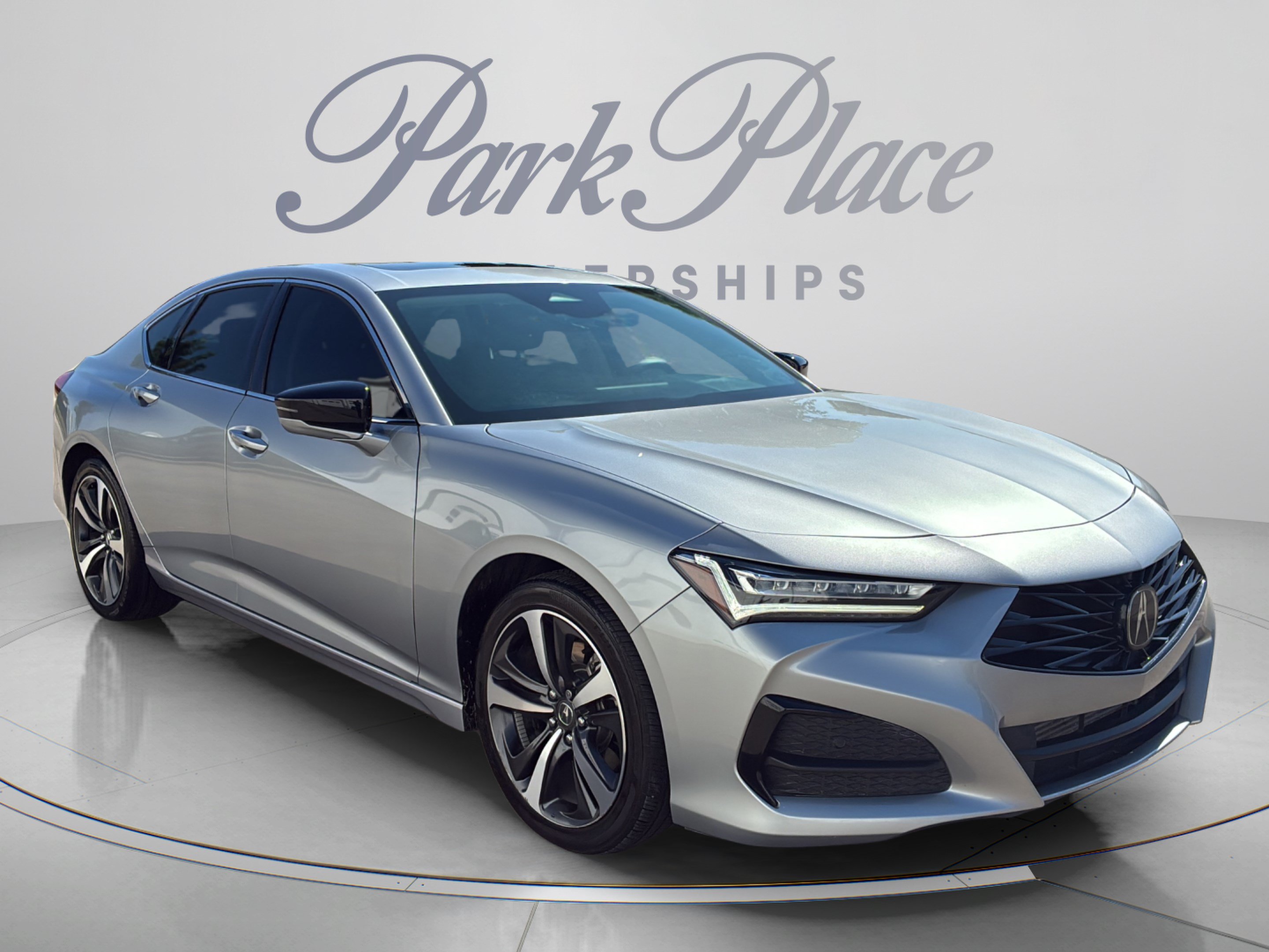 Used 2024 Acura TLX w/ Technology Package FWD image 8