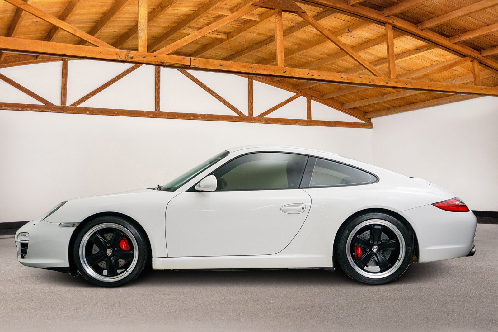 Used 2009 Porsche 911 Carrera S image 2