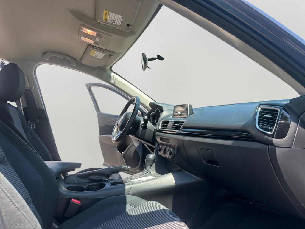 Used 2014 MAZDA MAZDA3 i Touring FWD image 11