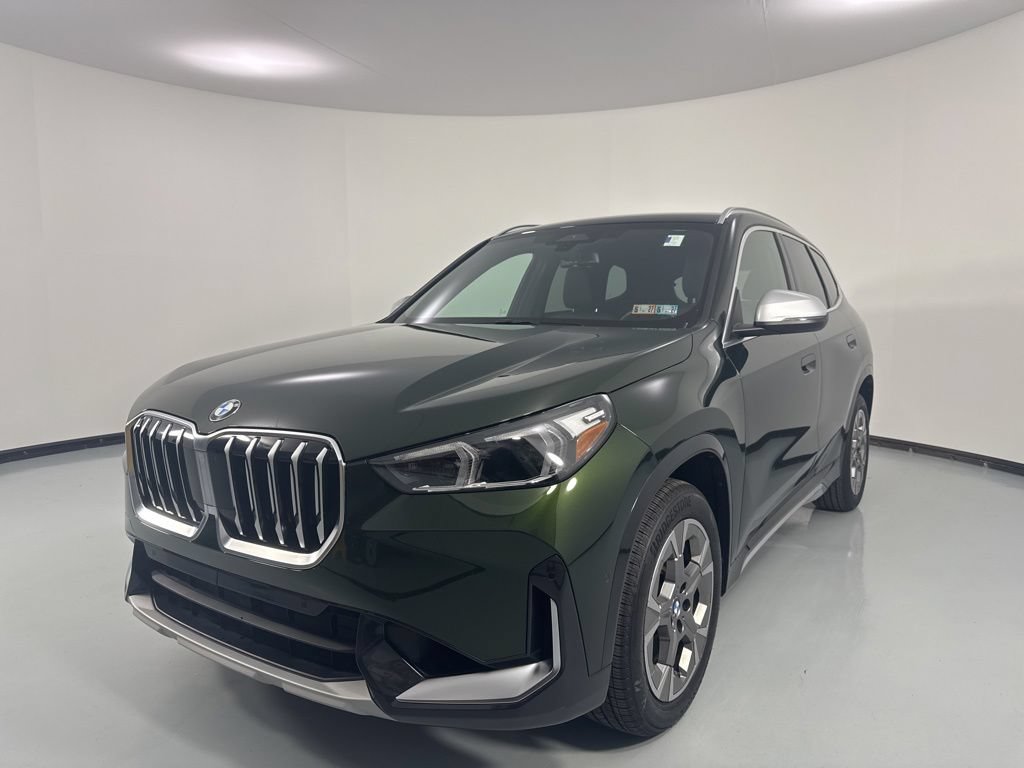 Certified 2023 BMW X1 xDrive28i w/ Convenience Package AWD/4WD image 4