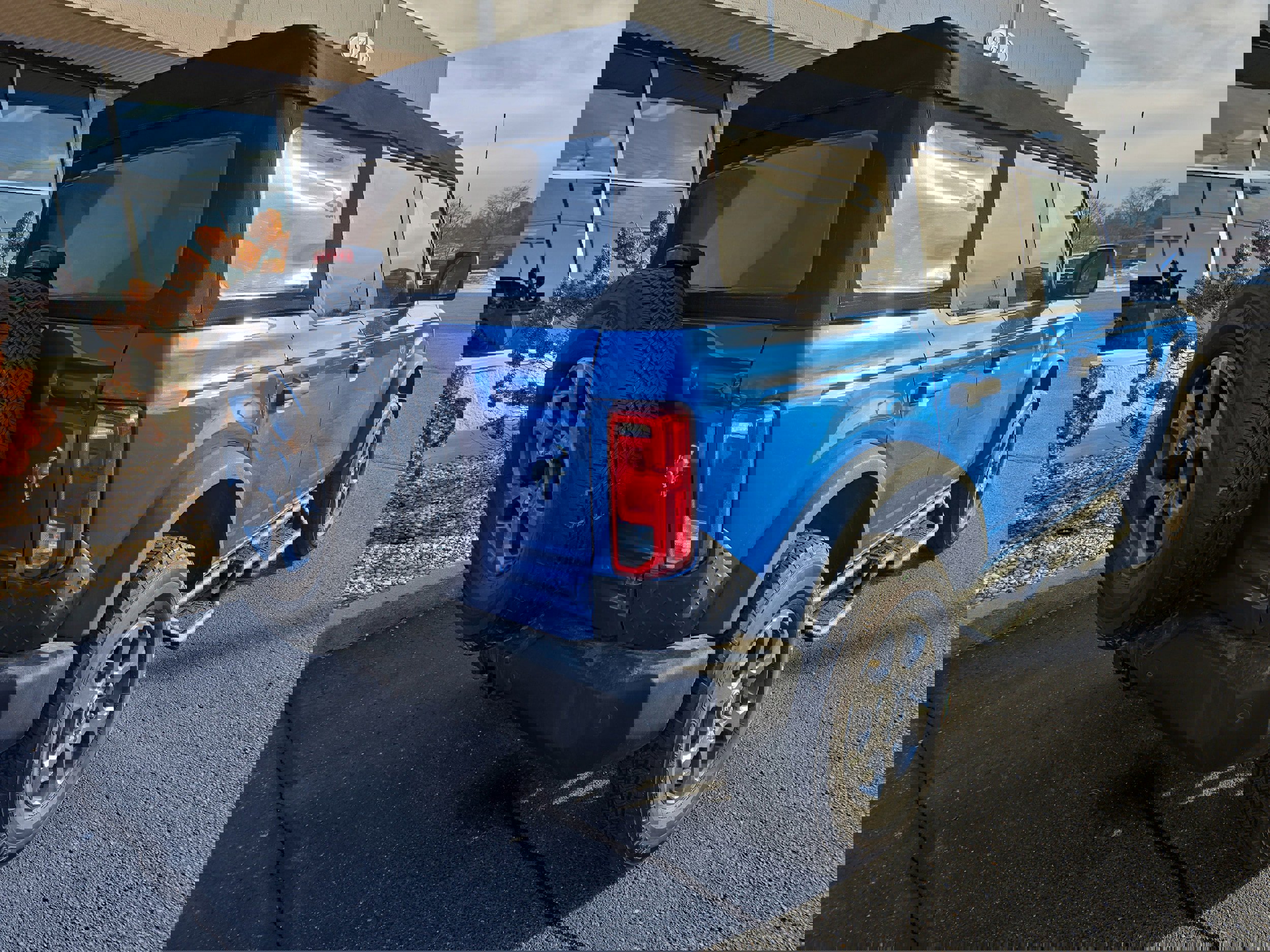 Used 2023 Ford Bronco Big Bend image 2