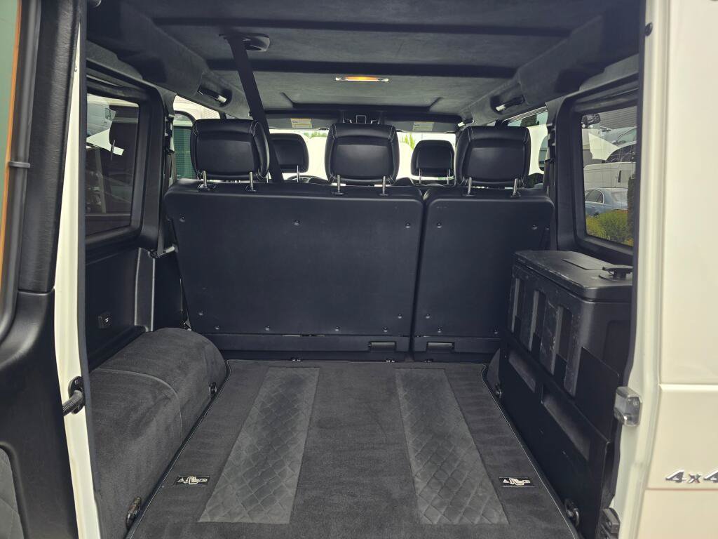 Used 2018 Mercedes-Benz G 550 Squared image 12