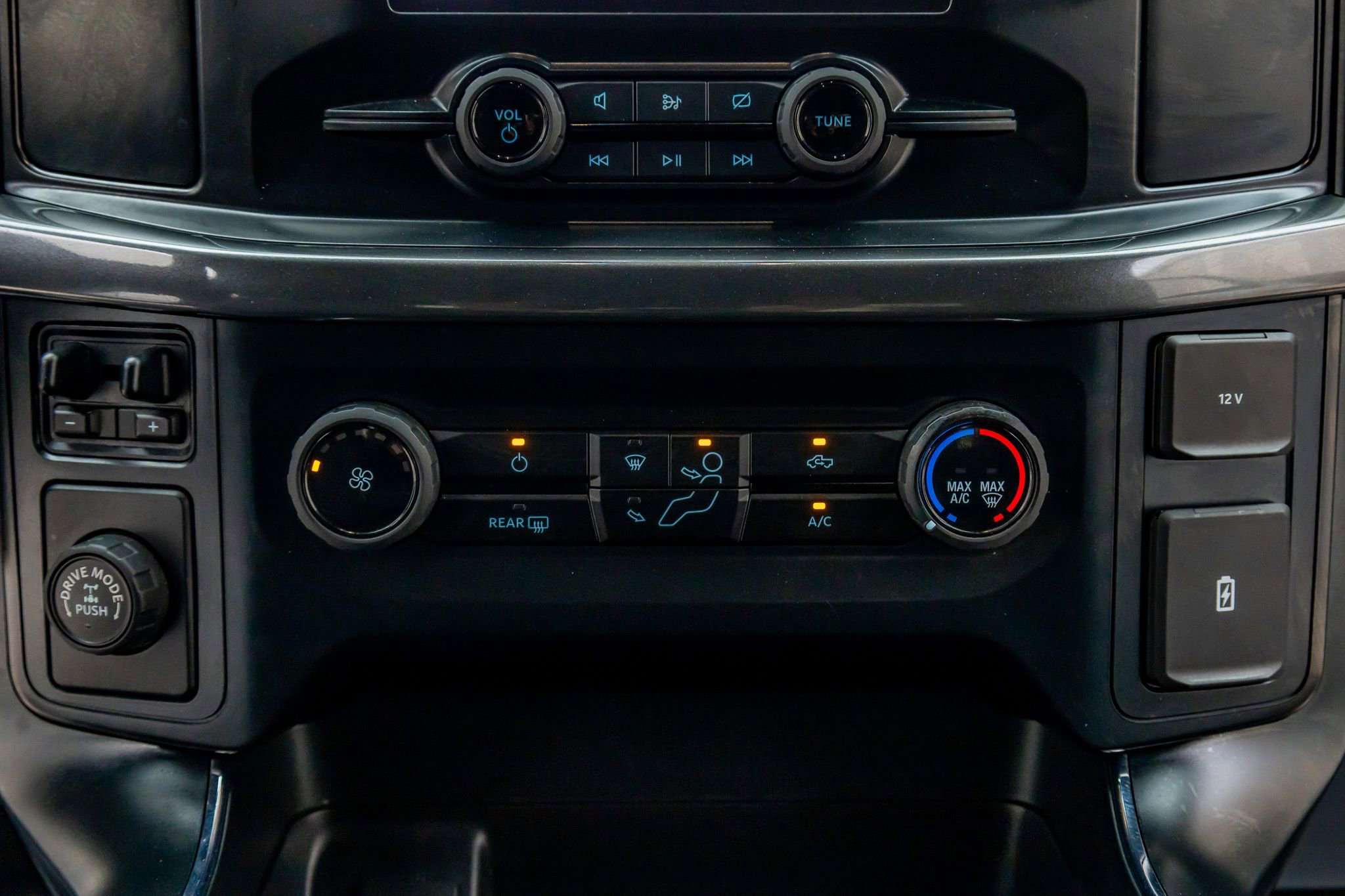 Used 2023 Ford F150 XL w/ STX Appearance Package RWD image 25