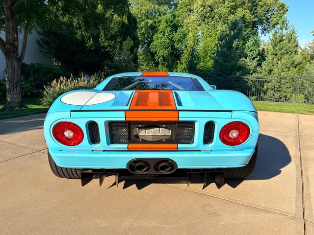 Used 2006 Ford GT RWD image 34